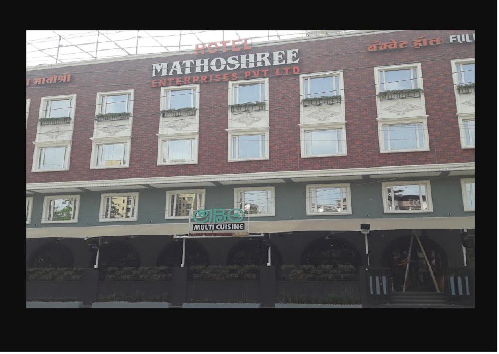 Hotel Mathoshree 탄 외부 사진