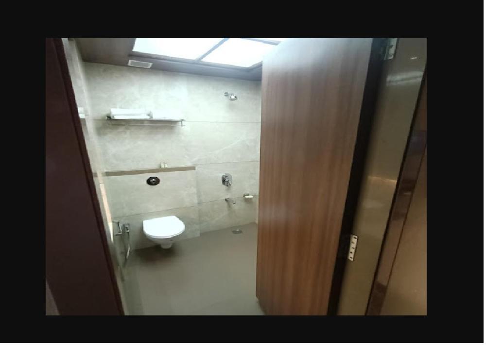Hotel Mathoshree 탄 외부 사진
